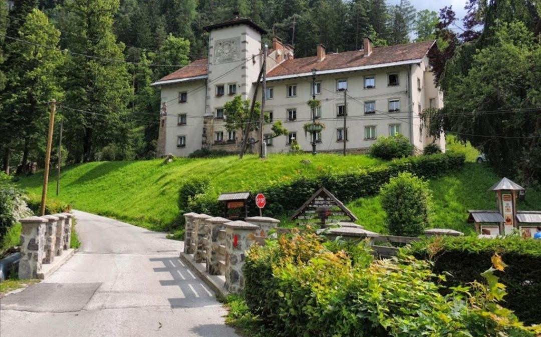Apartma Jelendol Tržič Eksteriør bilde